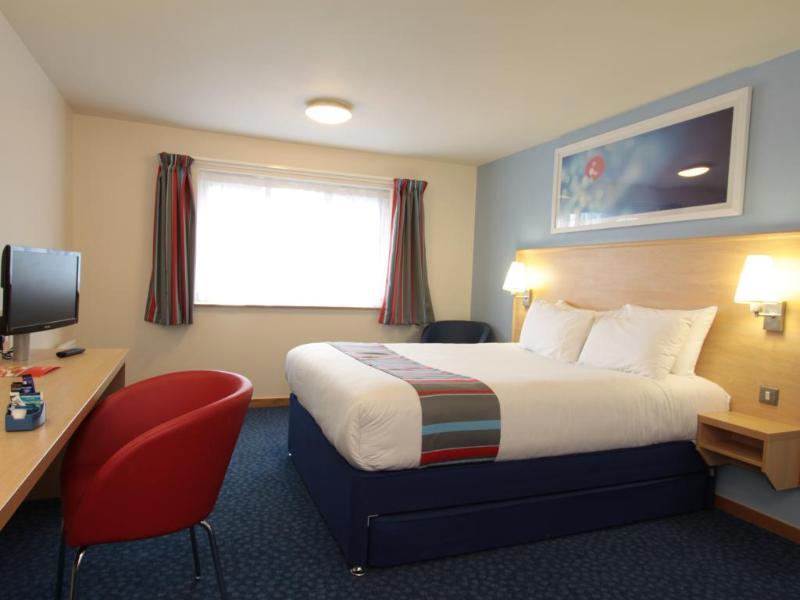 Travelodge Pembroke Dock Εξωτερικό φωτογραφία